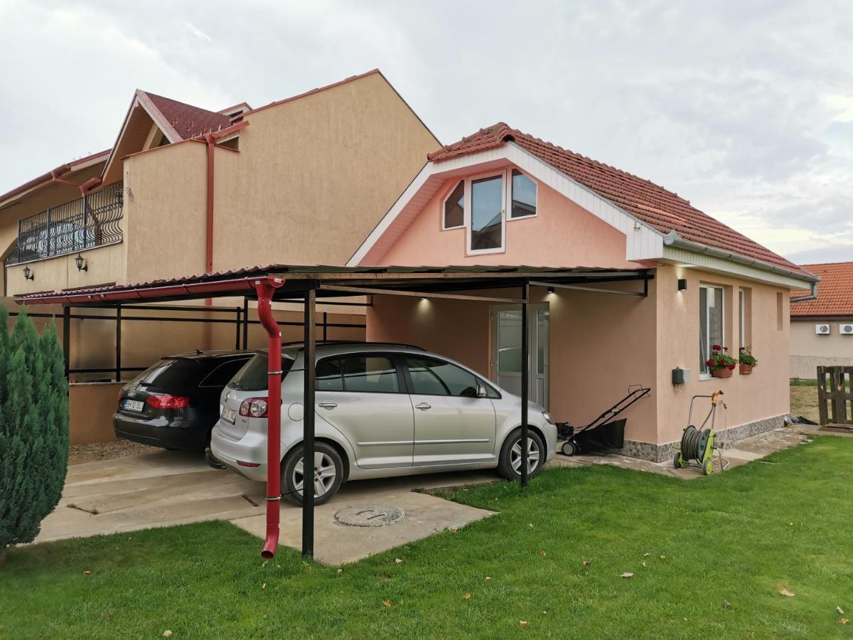 Casuta Cu Tei Villa Oradea Eksteriør billede