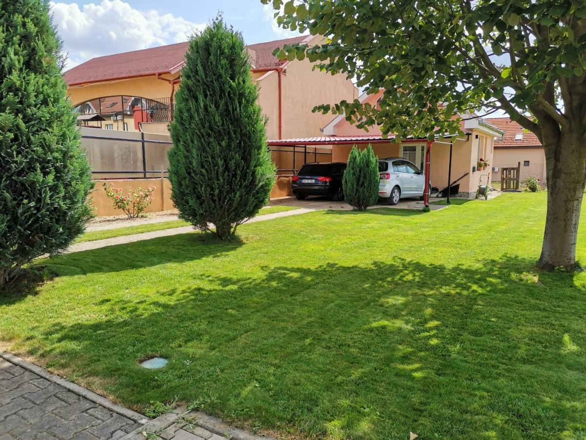 Casuta Cu Tei Villa Oradea Eksteriør billede