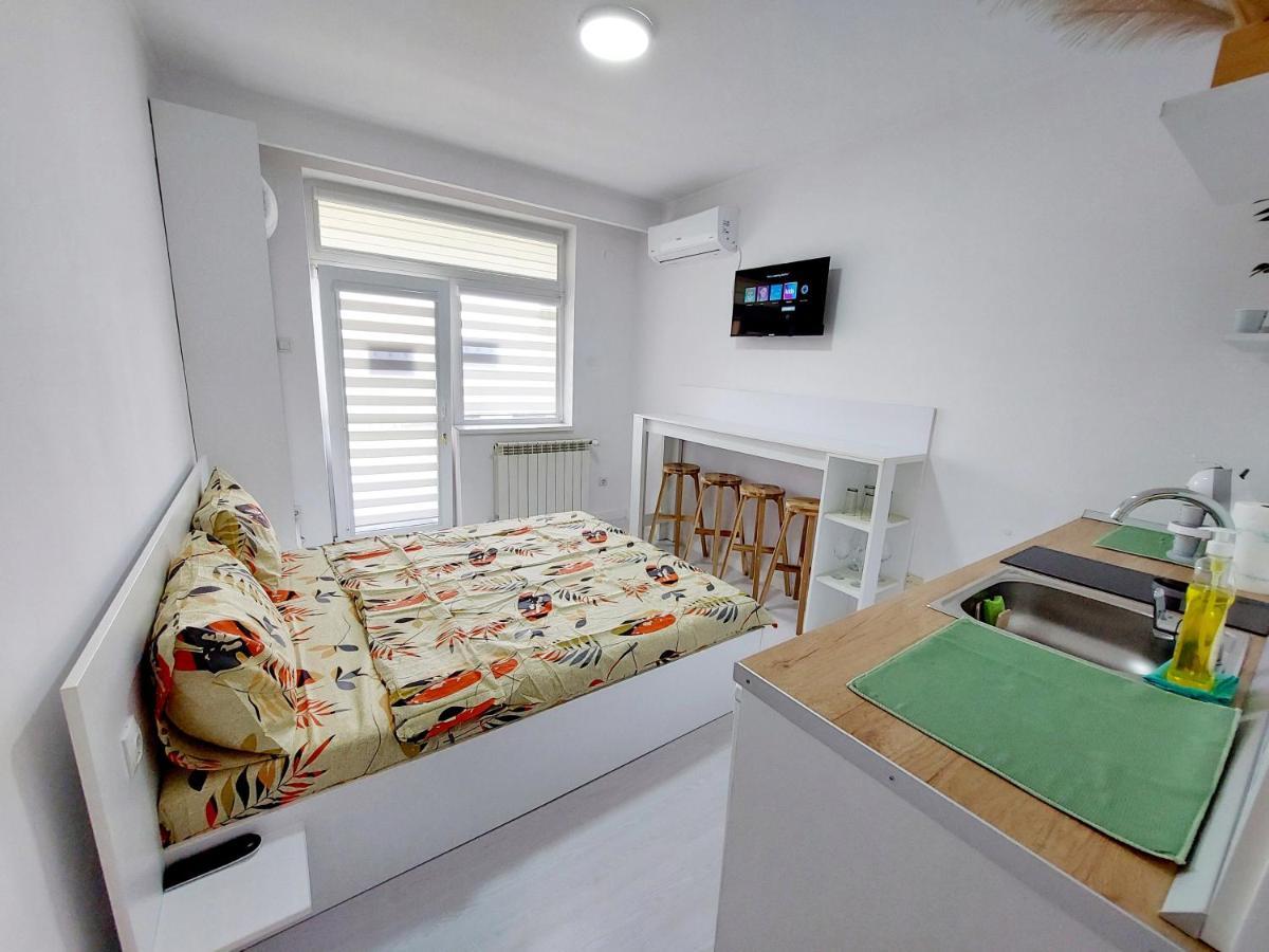 Casuta Cu Tei Villa Oradea Eksteriør billede