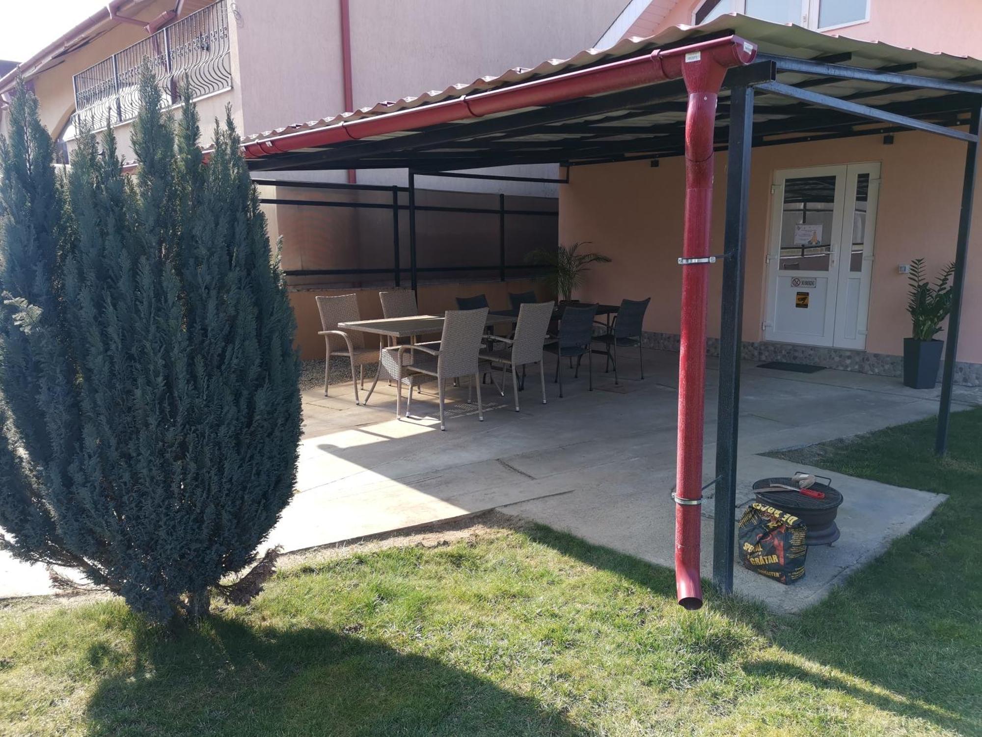 Casuta Cu Tei Villa Oradea Værelse billede